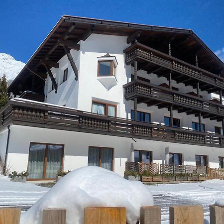 Quality Hosts Arlberg - Afoch Fei - Das Landhaus St. Anton am Arlberg Exterior foto