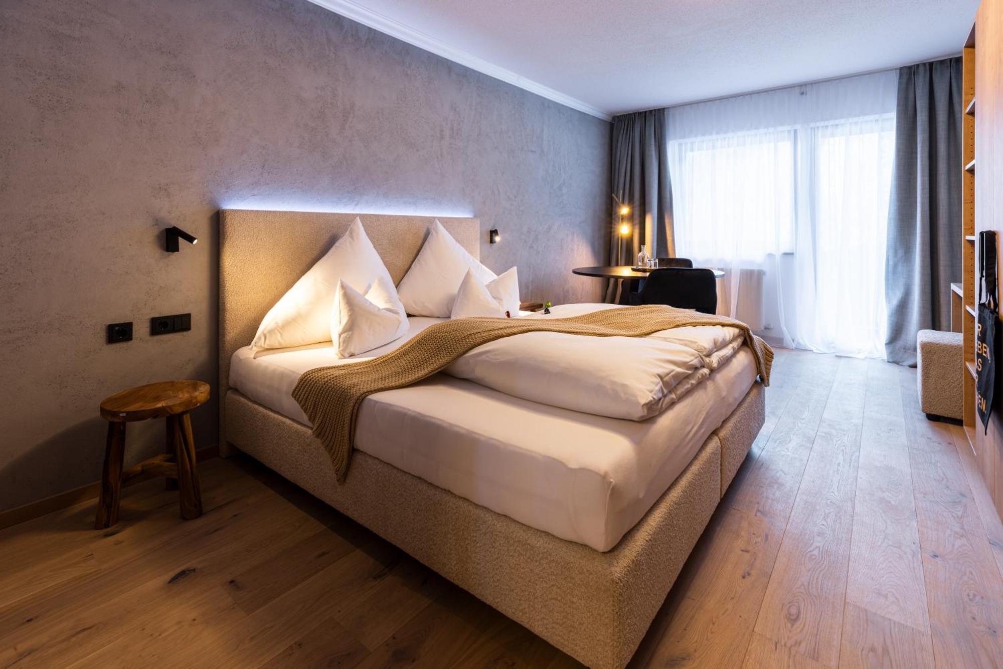 Quality Hosts Arlberg - Afoch Fei - Das Landhaus St. Anton am Arlberg Exterior foto