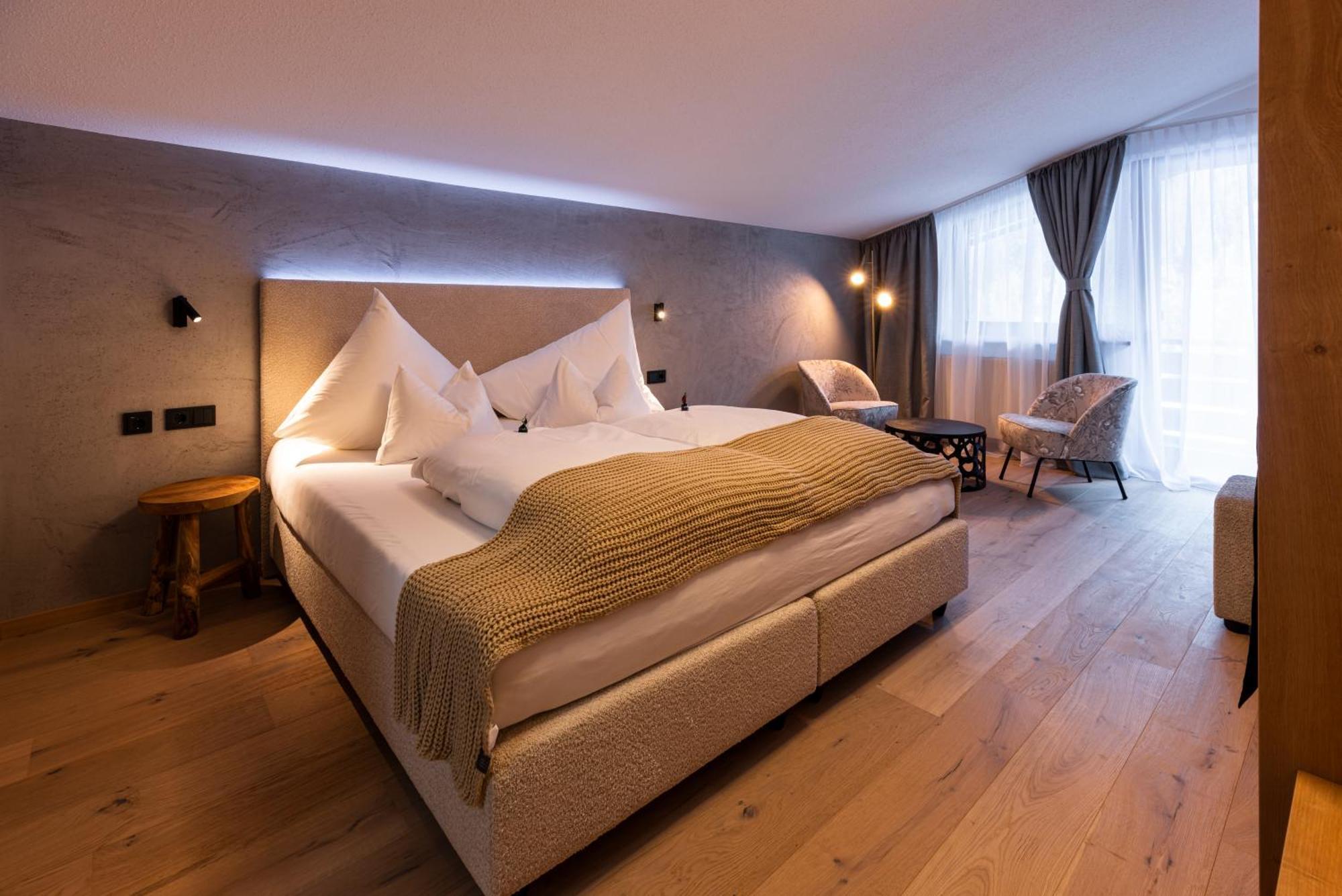 Quality Hosts Arlberg - Afoch Fei - Das Landhaus St. Anton am Arlberg Exterior foto