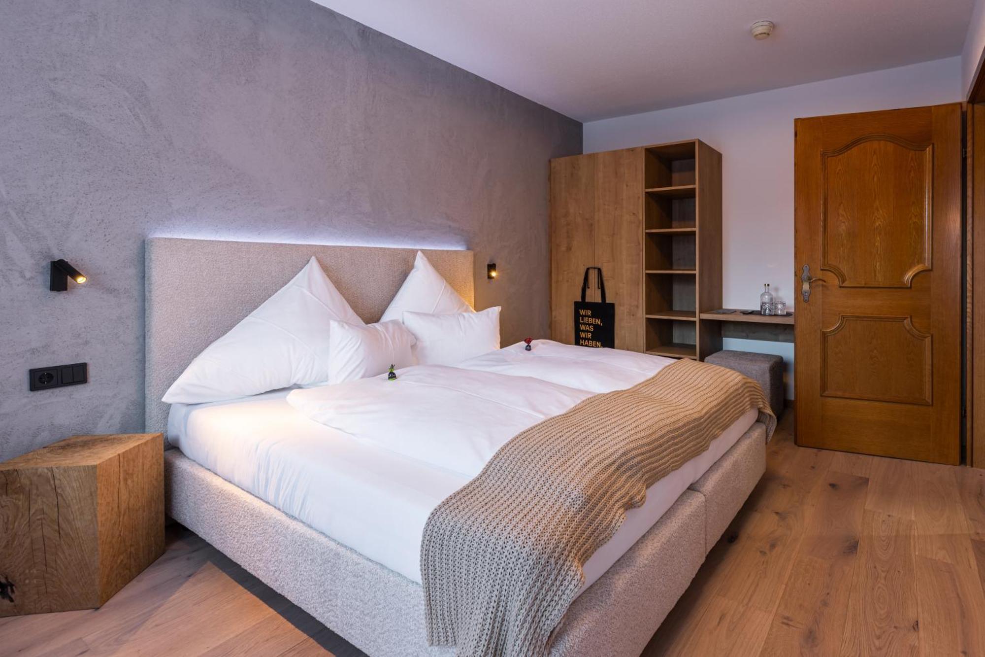 Quality Hosts Arlberg - Afoch Fei - Das Landhaus St. Anton am Arlberg Exterior foto