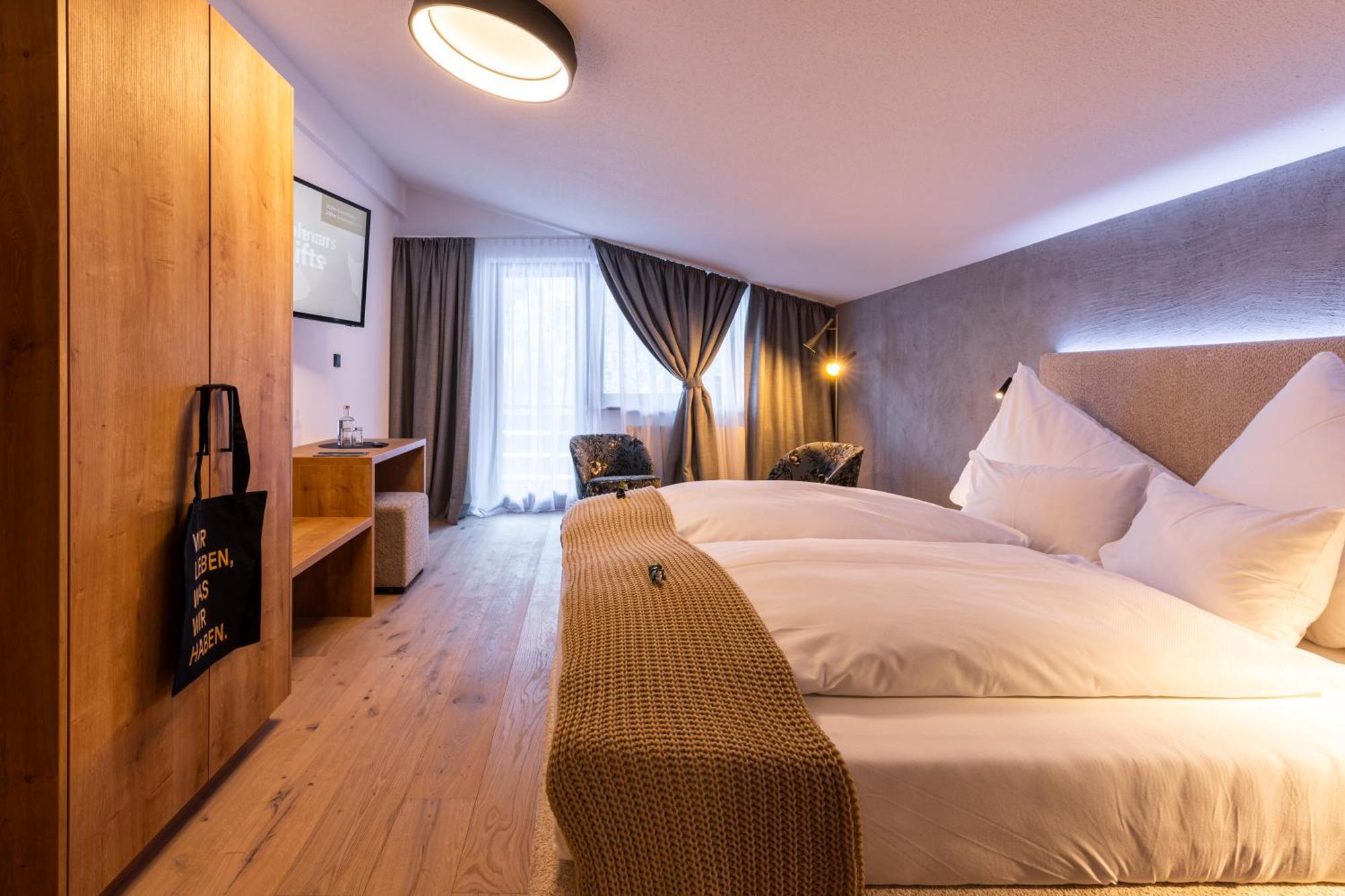 Quality Hosts Arlberg - Afoch Fei - Das Landhaus St. Anton am Arlberg Exterior foto