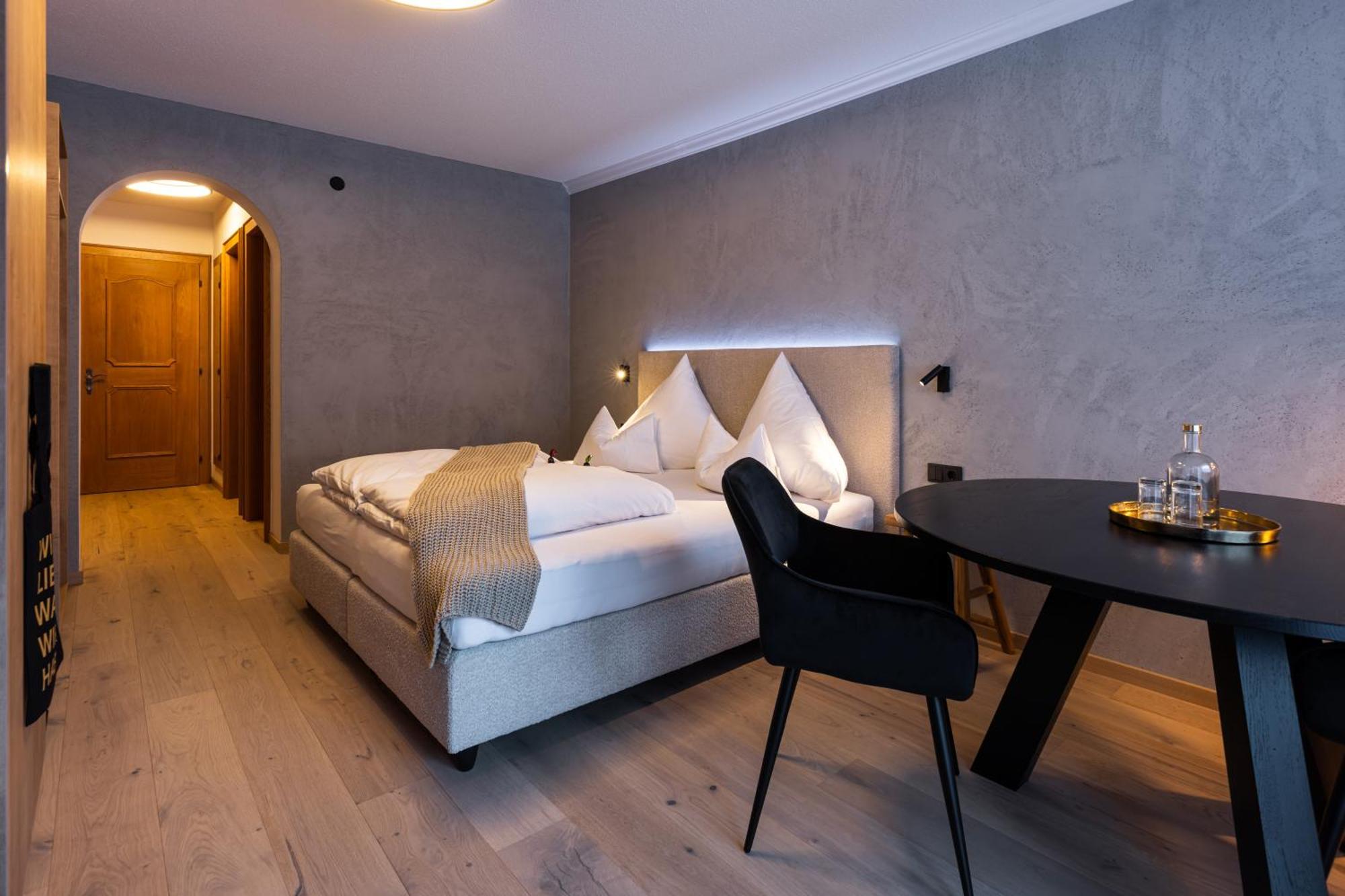 Quality Hosts Arlberg - Afoch Fei - Das Landhaus St. Anton am Arlberg Exterior foto